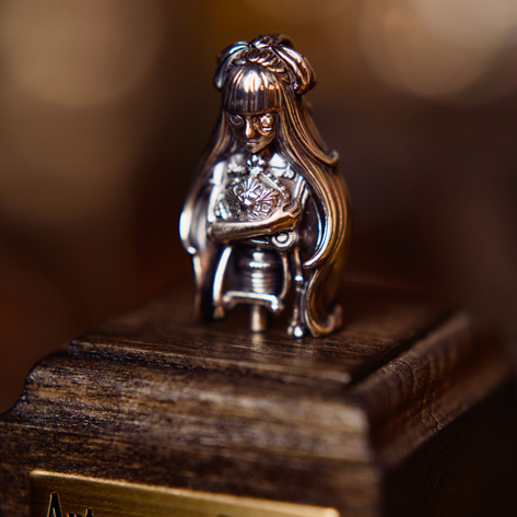 ブランド名を冠した『Automata Crown ダイヤモンドネックレス』