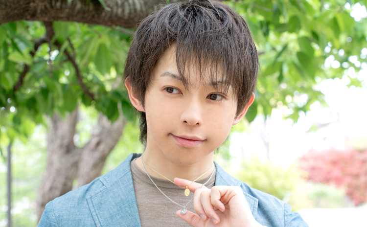 クロスネックレス